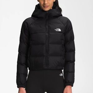 XS Black North Face 550